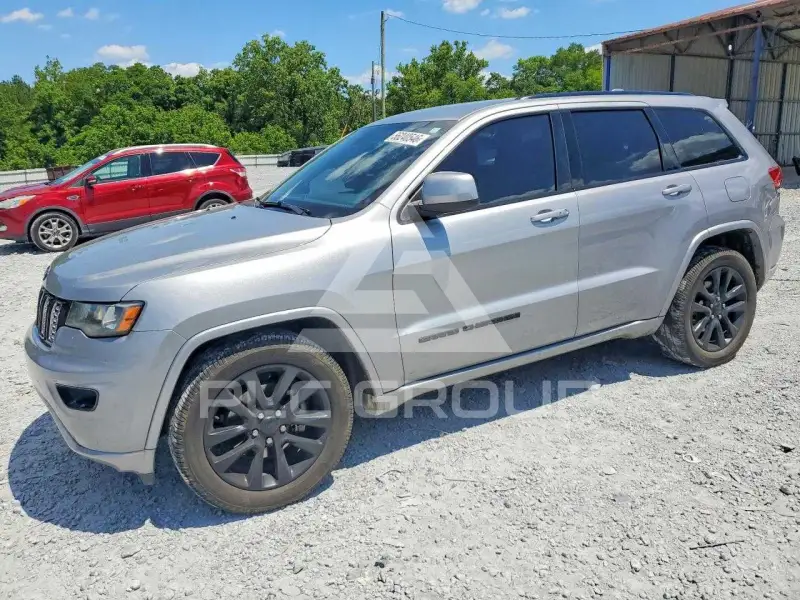 2017 Jeep CHEROKEE photo