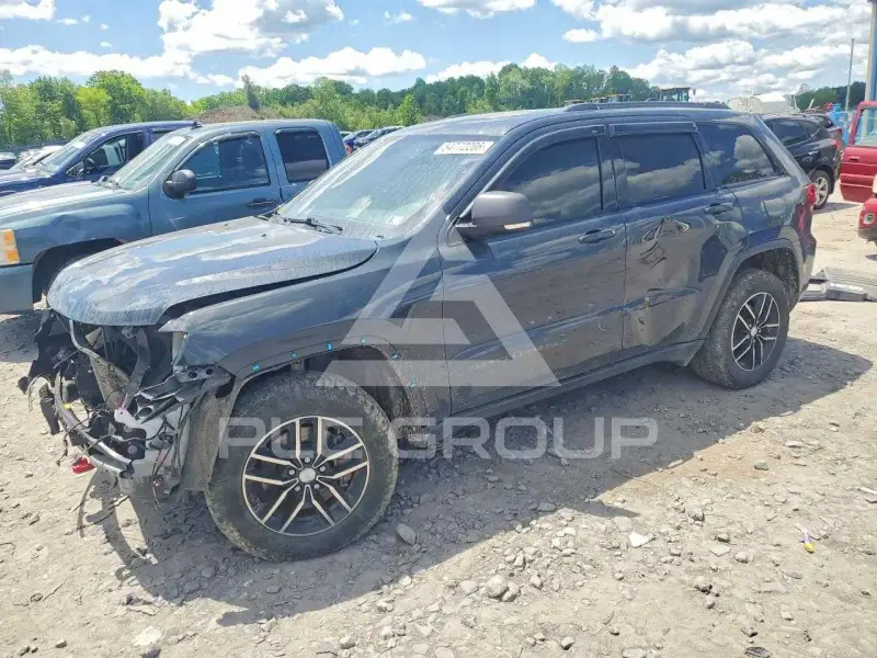 2017 Jeep CHEROKEE photo