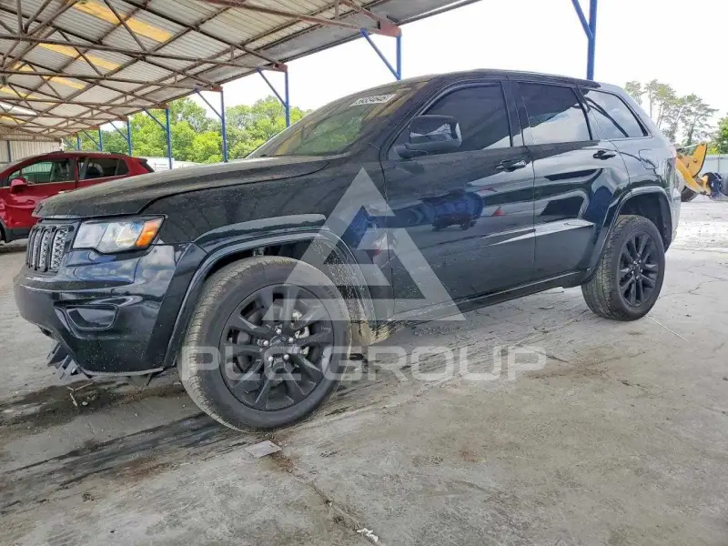2017 Jeep Grand Cherokee фото