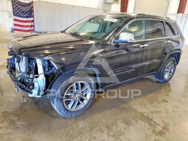 2017 Jeep CHEROKEE photo