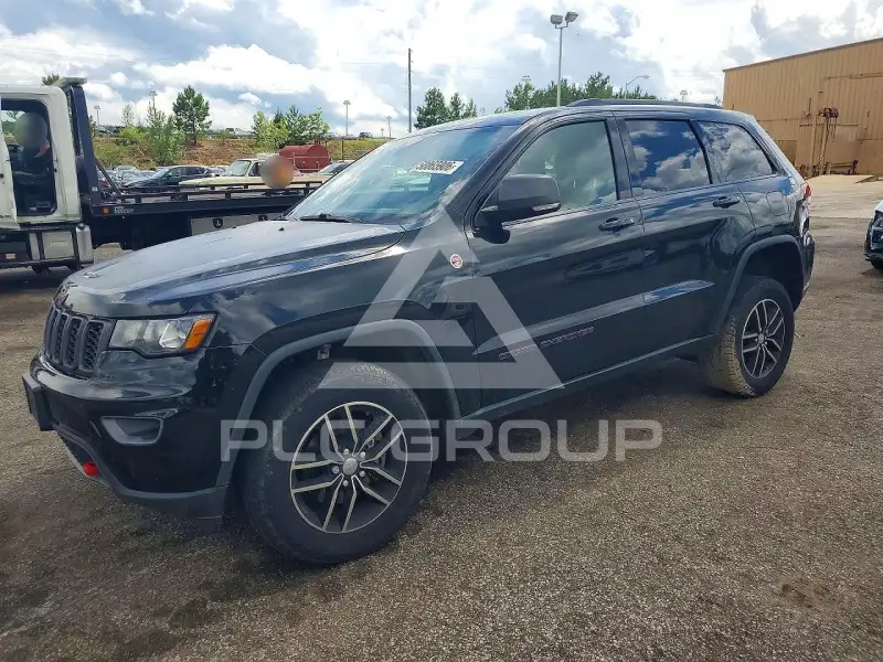 2017 Jeep CHEROKEE фото