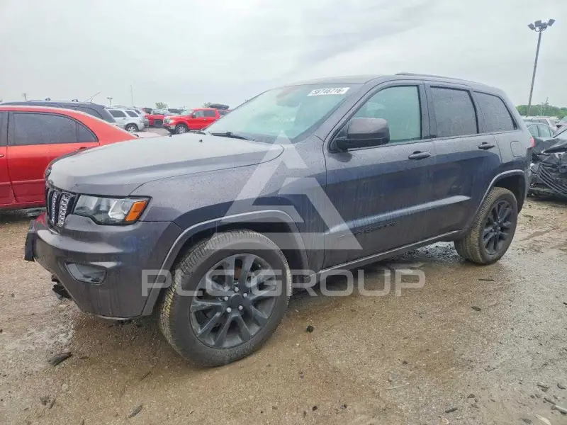 2017 Jeep Grand Cherokee фото