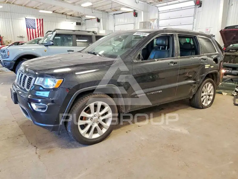 2017 Jeep CHEROKEE фото