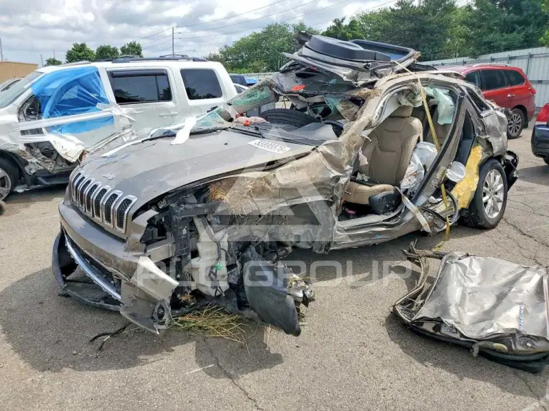 2017 Jeep CHEROKEE photo
