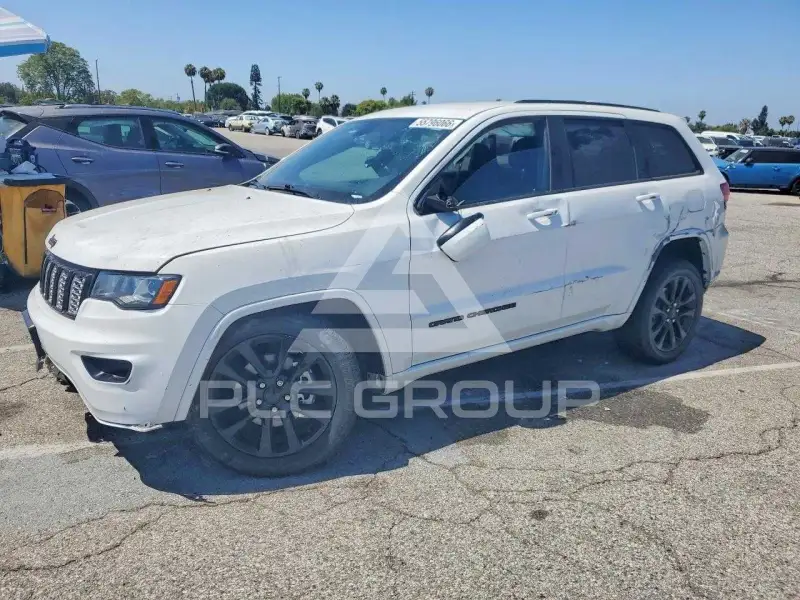 2017 Jeep CHEROKEE фото