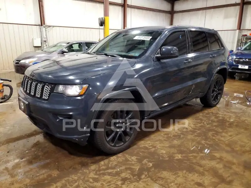 2017 Jeep CHEROKEE фото