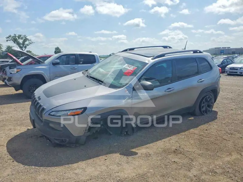 2017 Jeep CHEROKEE photo