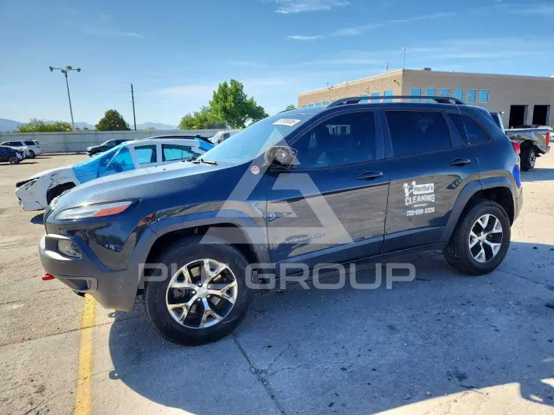 2017 Jeep CHEROKEE photo