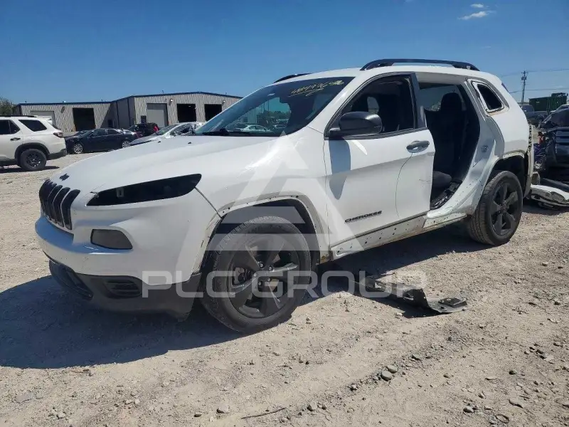 2017 Jeep CHEROKEE photo