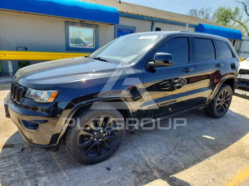 2017 Jeep CHEROKEE фото