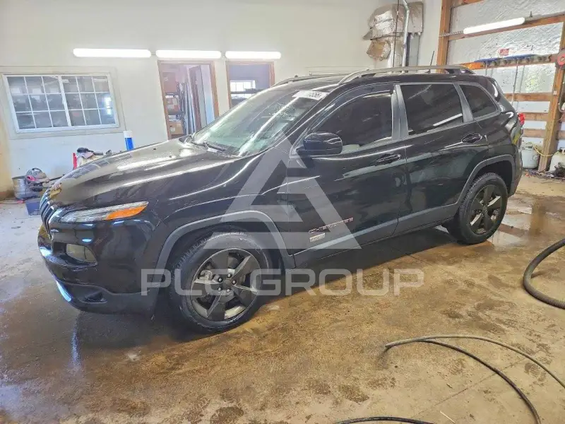 2017 Jeep CHEROKEE фото
