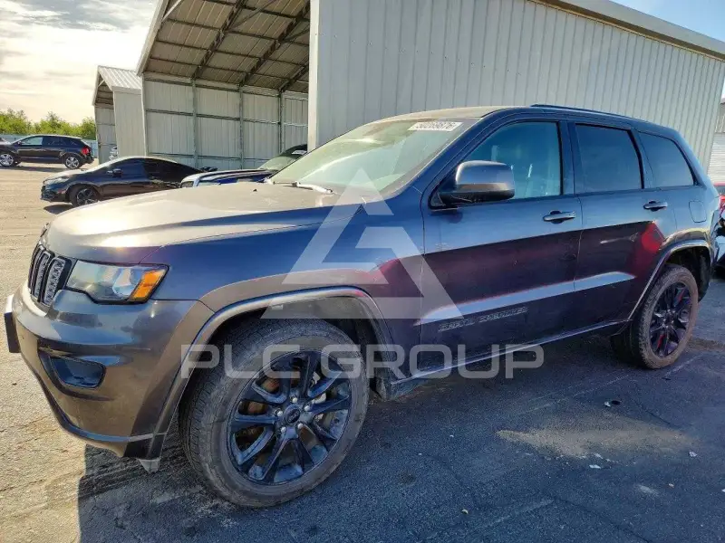 2017 Jeep CHEROKEE photo
