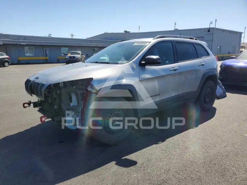 2017 Jeep CHEROKEE фото