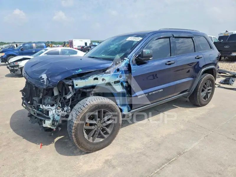 2017 Jeep CHEROKEE фото