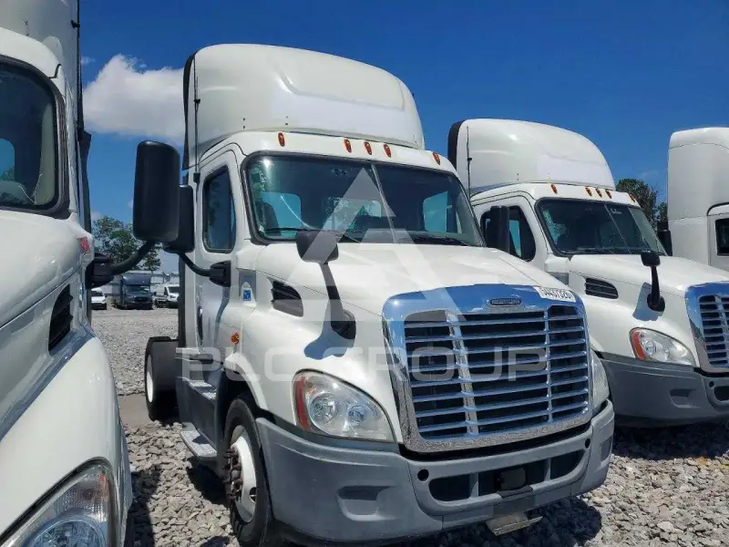 2017 Freightliner All Other фото