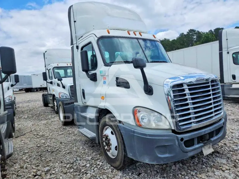 2017 Freightliner All Other фото