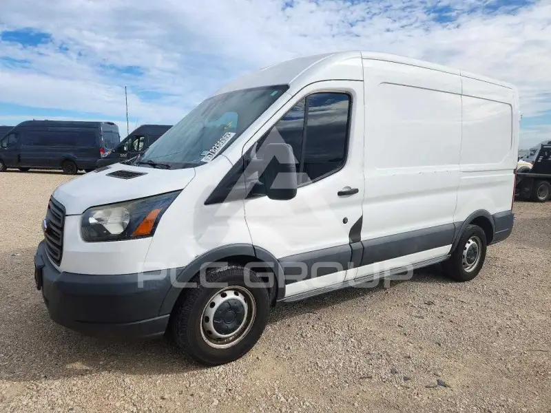 2017 Ford TRANSIT photo
