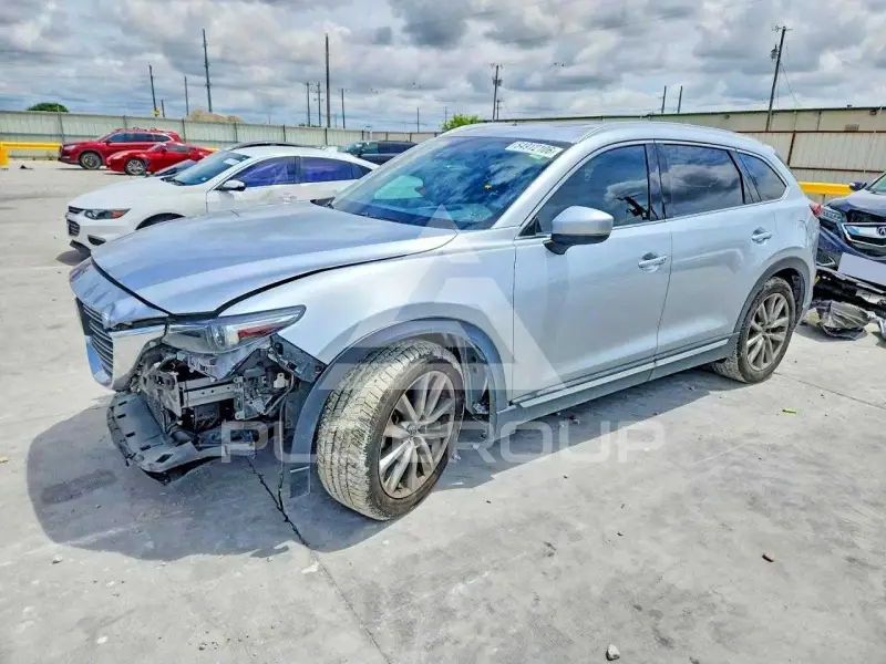 2017 Mazda CX-9 photo