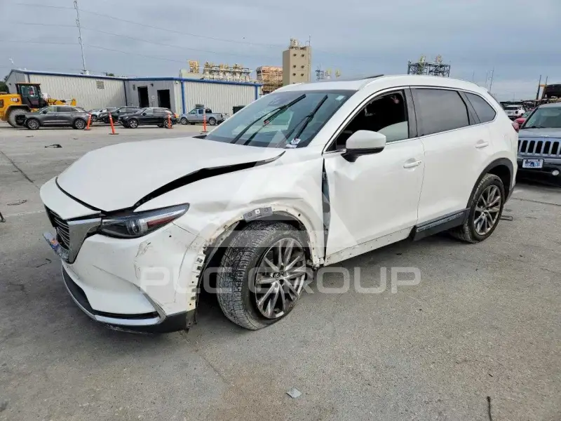 2017 Mazda CX-9 photo