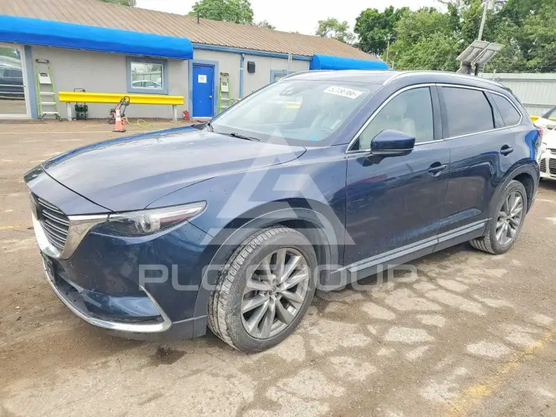 2017 Mazda CX-9 photo
