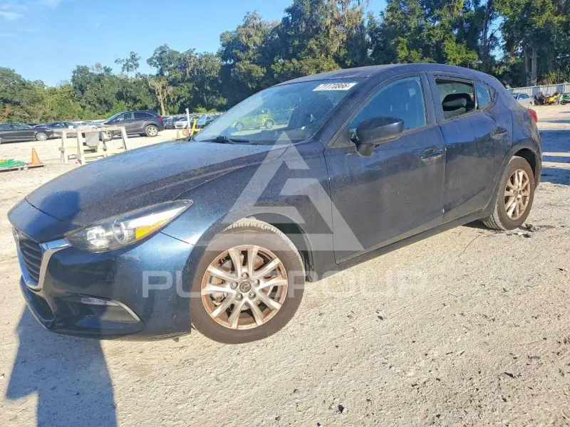2017 Mazda 3 фото