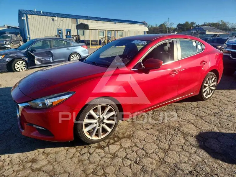 2017 Mazda 3 фото