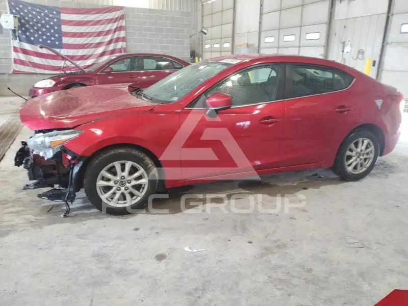 2017 Mazda 3 фото