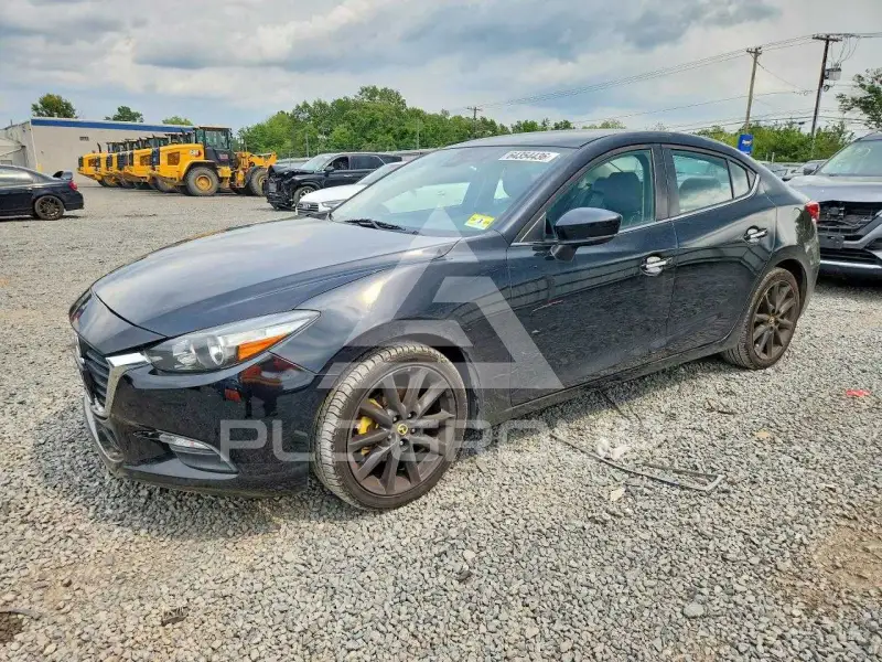 2017 Mazda 3 photo