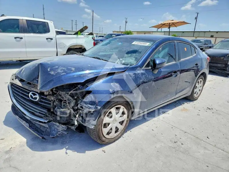 2017 Mazda 3 фото