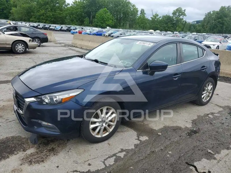 2017 Mazda 3 фото