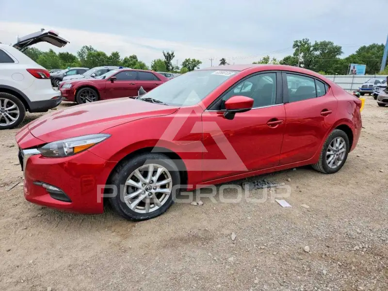 2017 Mazda 3 photo