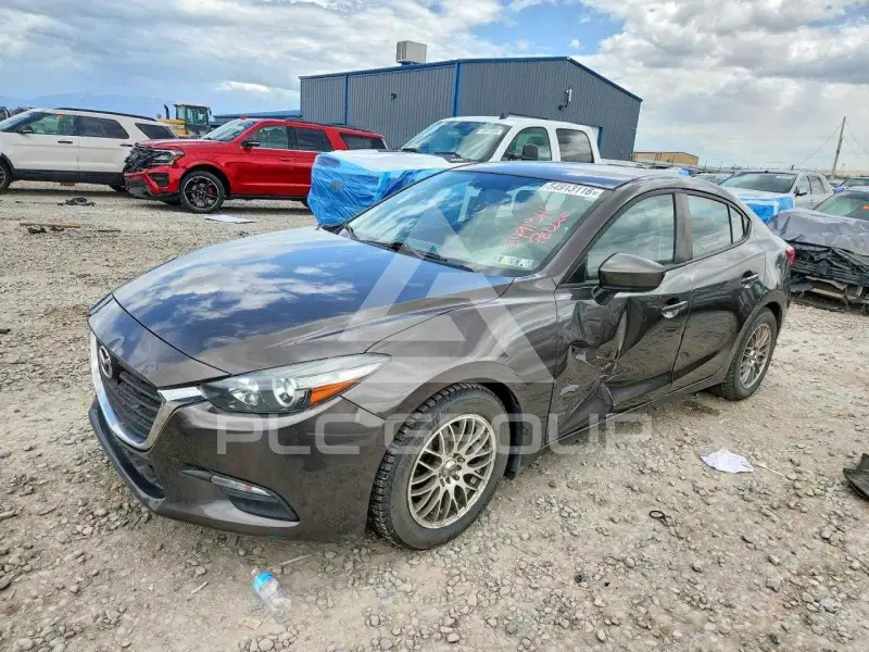 2017 Mazda 3 фото