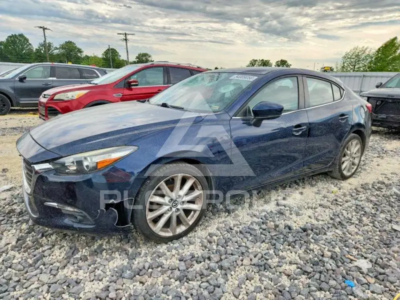 2017 Mazda 3 фото
