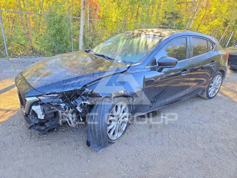 2017 Mazda 3 фото