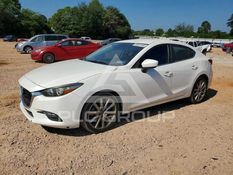 2017 Mazda 3 фото