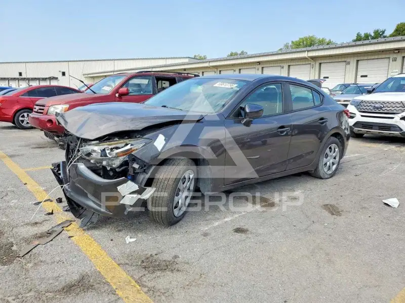 2017 Mazda 3 фото