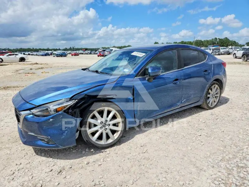 2017 Mazda 3 фото