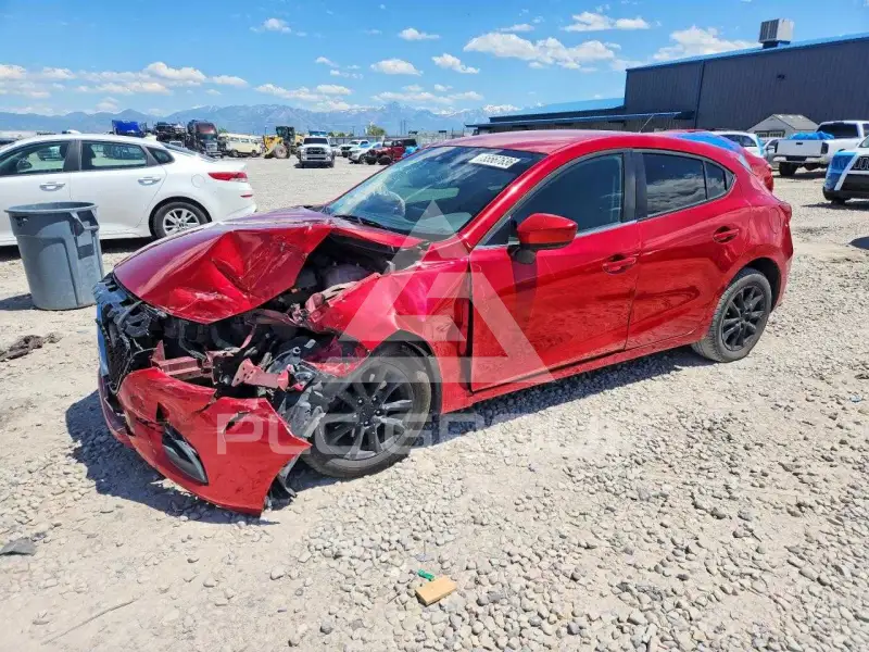2017 Mazda 3 фото
