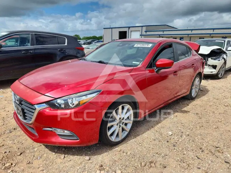 2017 Mazda 3 photo