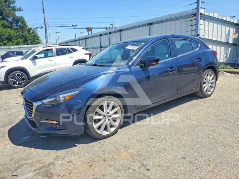 2017 Mazda 3 фото