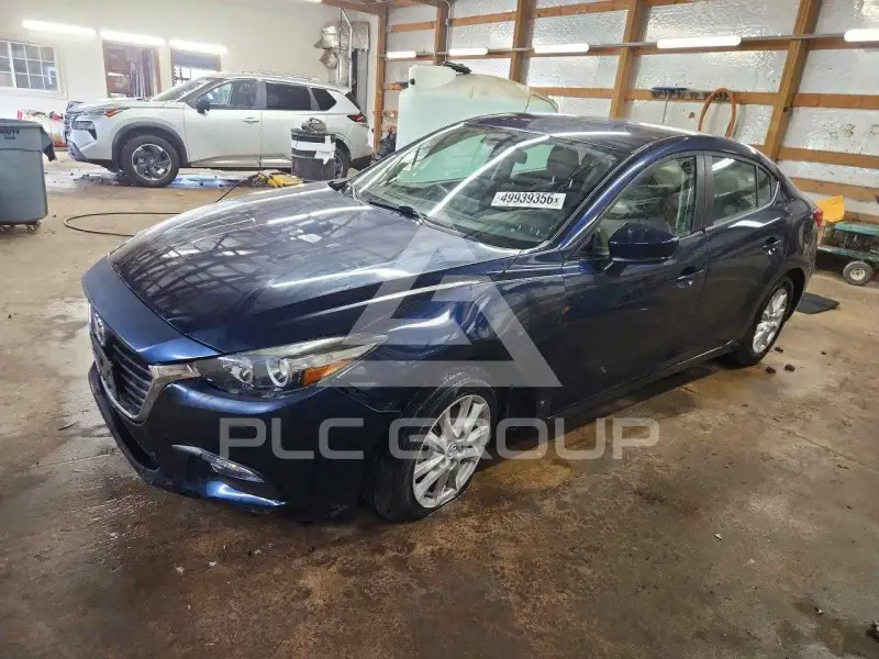 2017 Mazda 3 photo