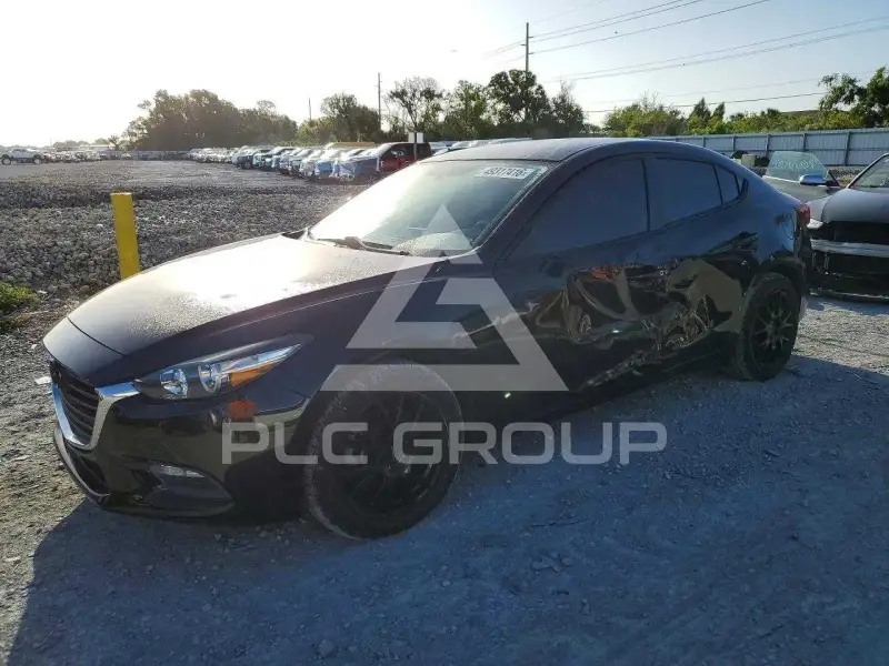 2017 Mazda 3 фото