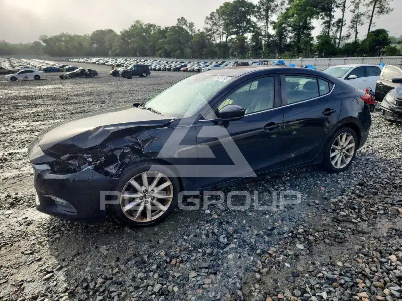 2017 Mazda 3 фото