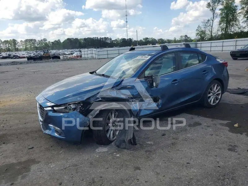 2017 Mazda 3 фото