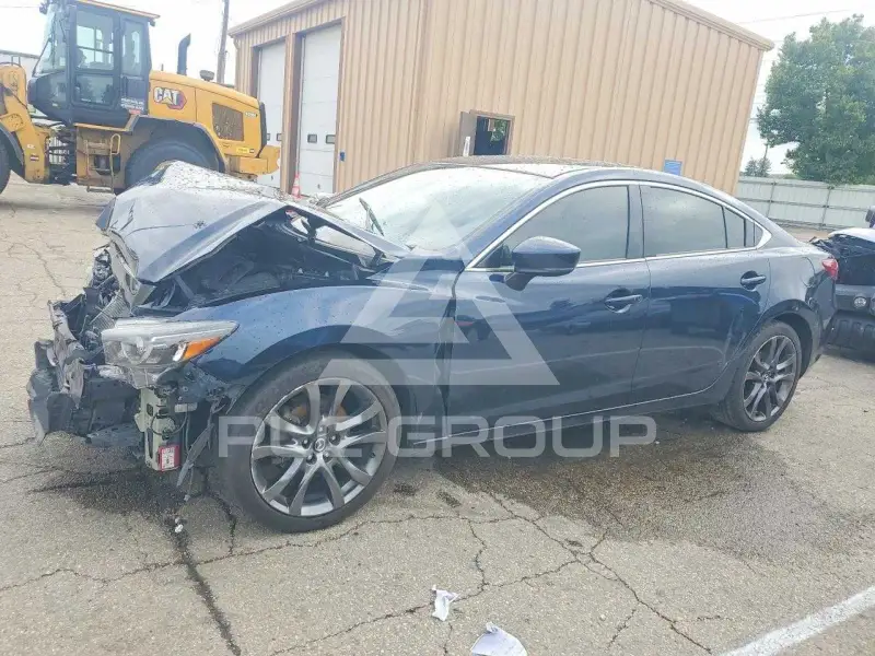 2017 Mazda 6 photo