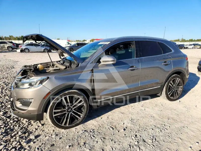 2017 Lincoln MKC photo