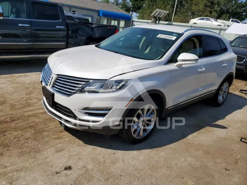 2017 Lincoln MKC photo