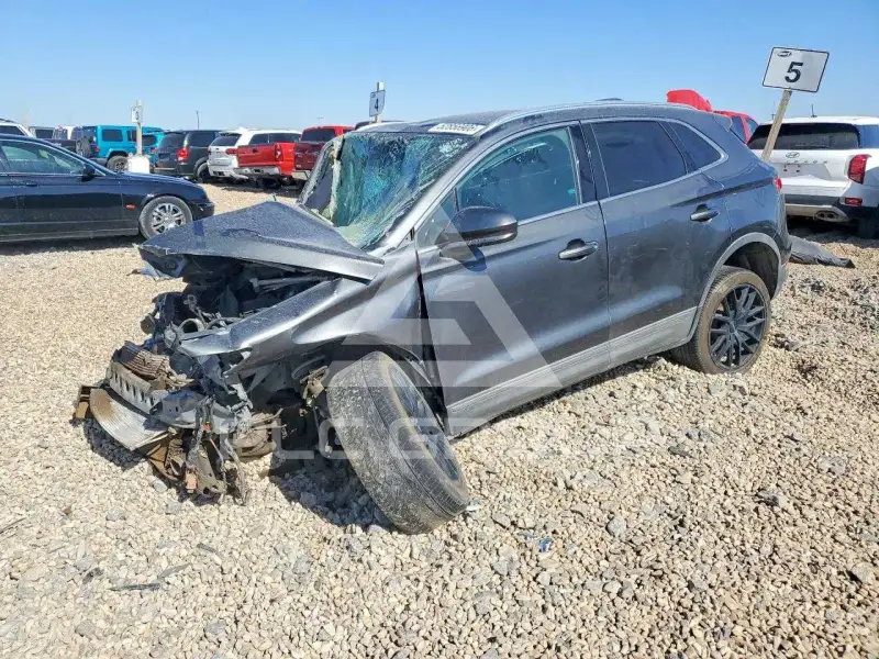 2017 Lincoln MKC photo
