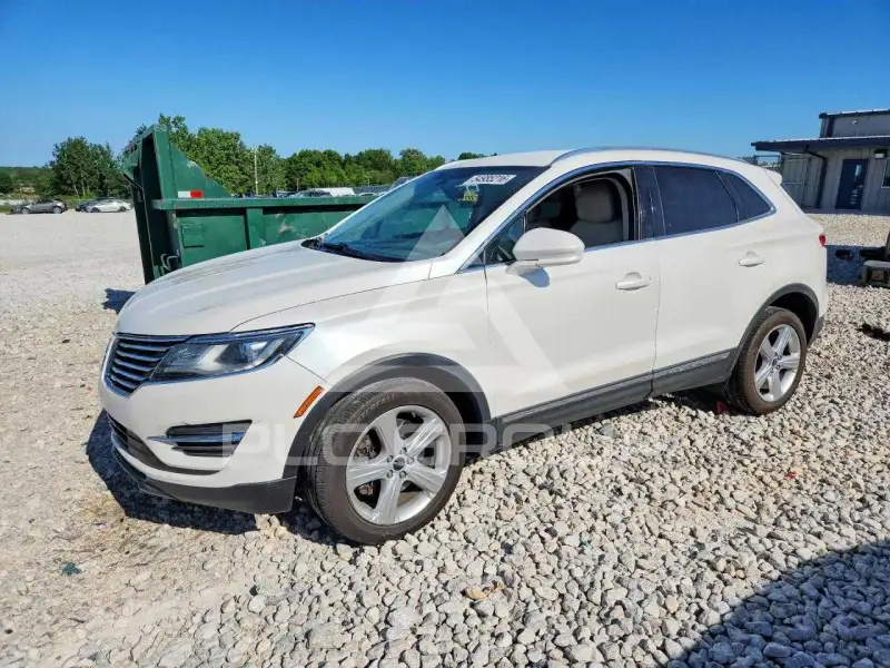 2017 Lincoln MKC photo