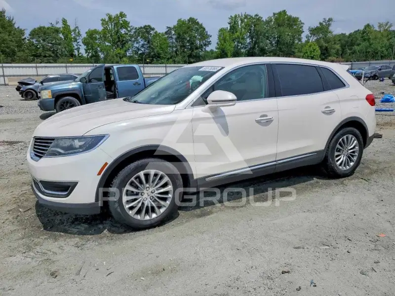 2017 Lincoln MKX photo